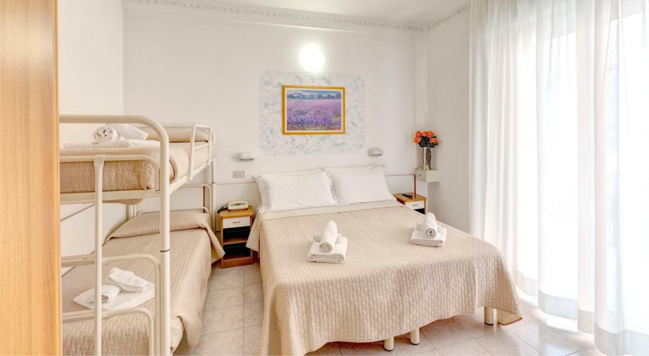 Hotel Niagara 里乔内 外观 照片