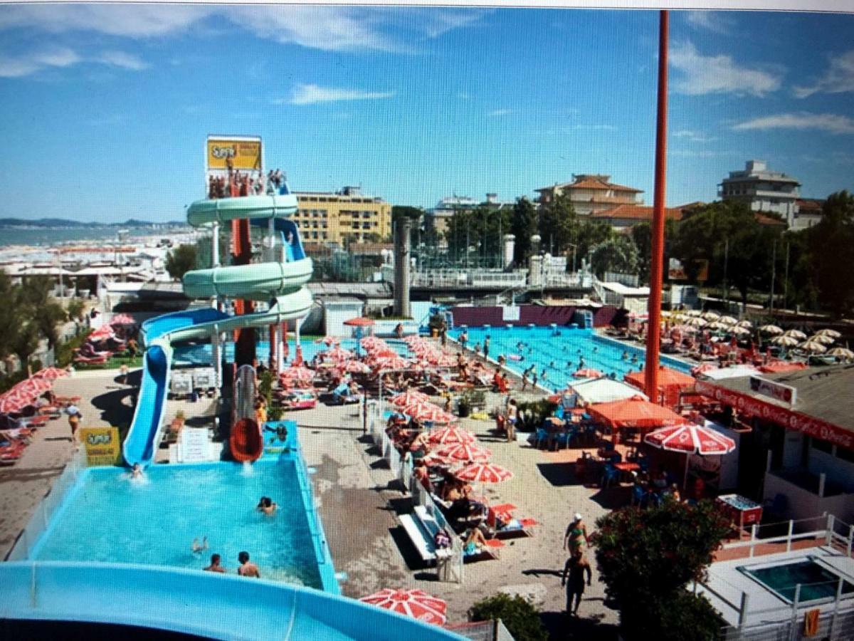 Hotel Niagara 里乔内 外观 照片